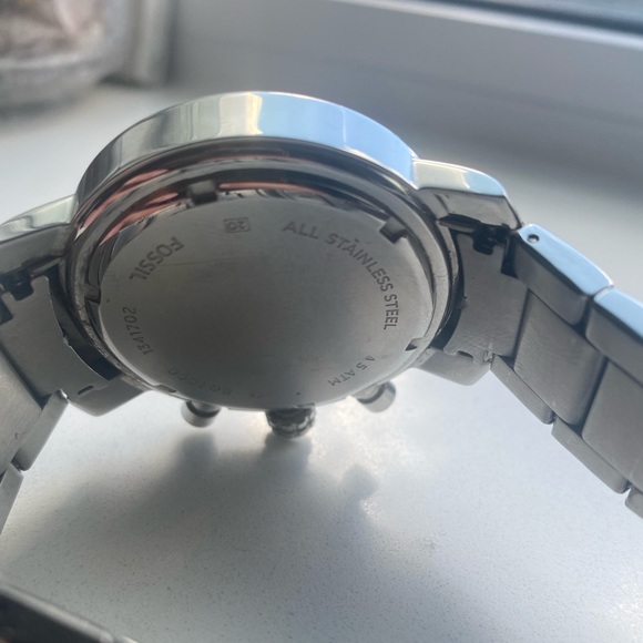 Silver Fossil Watch - Picture 6 of 6